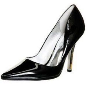 Jessica Simpson Black Vanity Pumps - Size 7